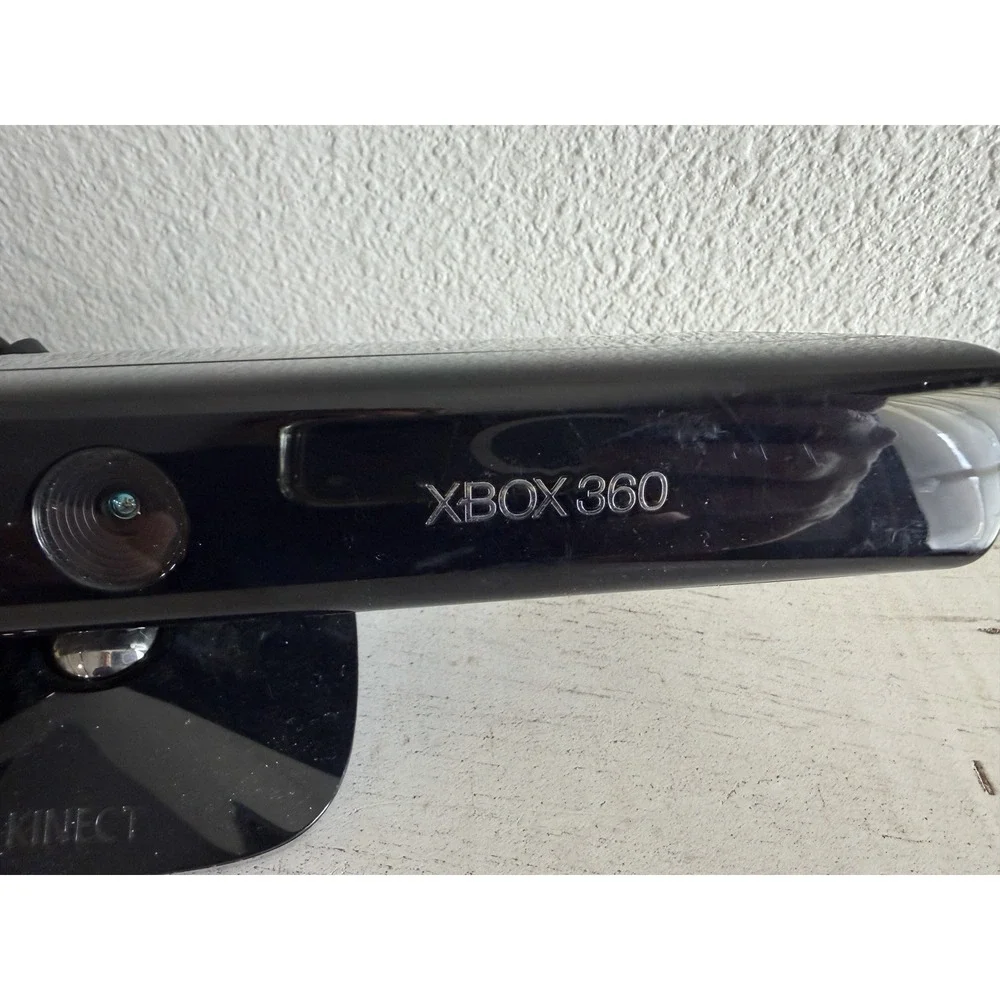Microsoft Xbox 360 Kinect Connect Black‎ Sensor Bar Model # 1414 *Not Tested*